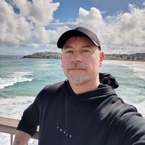 Meet your Posher, Christopher